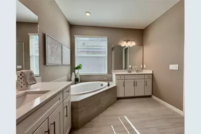 19140 Cherrystone Way, Lakewood Ranch, FL 34211 - Photo 10