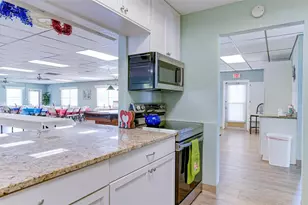 3276 Lake Bayshore Dr N, Bradenton, FL 34205 - Photo 30