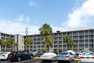 3276 Lake Bayshore Dr N, Bradenton, FL 34205 - Photo 1