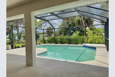 129 Fountain Street, Port Charlotte, FL 33953 - Photo 4