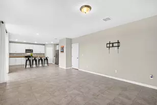 10025 Daybreak Glen, Parrish, FL 34219 - Photo 8