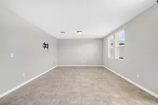 10025 Daybreak Glen, Parrish, FL 34219 - Photo 8