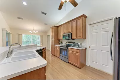 6304 18th Avenue E, Bradenton, FL 34208 - Photo 14