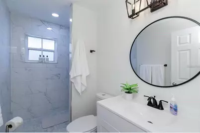 1297 13th Street, Sarasota, FL 34236 - Photo 6