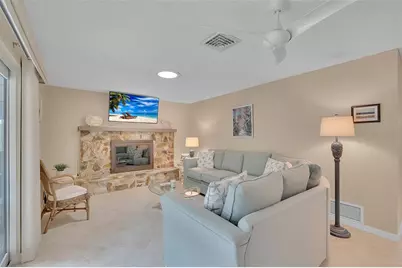 732 S Gondola Drive, Venice, FL 34293 - Photo 24