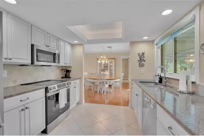 732 S Gondola Drive, Venice, FL 34293 - Photo 18