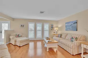 732 S Gondola Dr, Venice, FL 34293 - Photo 8