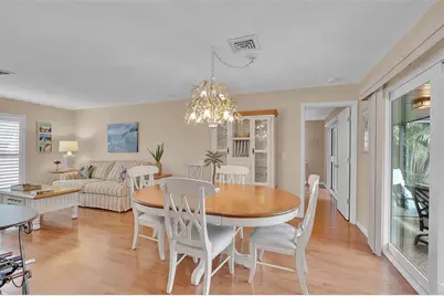 732 S Gondola Drive, Venice, FL 34293 - Photo 14