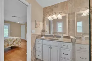 732 S Gondola Dr, Venice, FL 34293 - Photo 32