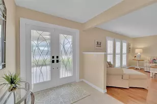 732 S Gondola Dr, Venice, FL 34293 - Photo 6