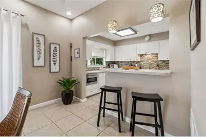 618 Whitfield Avenue, Sarasota, FL 34243 - Photo 8