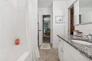 618 Whitfield Ave, Sarasota, FL 34243 - Photo 36