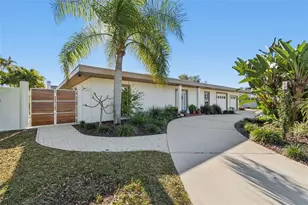 618 Whitfield Ave, Sarasota, FL 34243 - Photo 1
