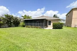 17132 White Mangrove Dr, Wimauma, FL 33598 - Photo 8