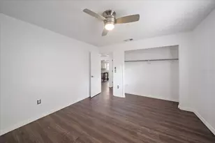 2619 Robinson Ave, Sarasota, FL 34232 - Photo 16