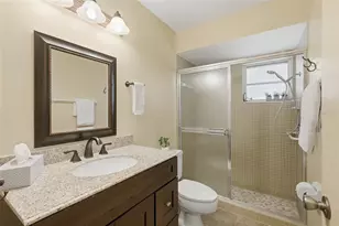 404 Oxford Dr, Nokomis, FL 34275 - Photo 20