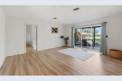 404 Oxford Drive #404, Nokomis, FL 34275 - Photo 4