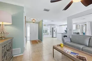 1833 Oak View Dr, Sarasota, FL 34232 - Photo 4
