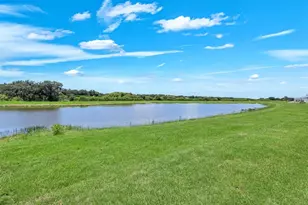 2428 Waterfront Cir, Sarasota, FL 34240 - Photo 58