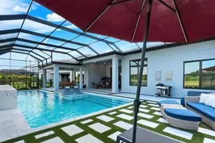 2428 Waterfront Cir, Sarasota, FL 34240 - Photo 36