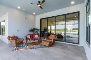 2428 Waterfront Cir, Sarasota, FL 34240 - Photo 56