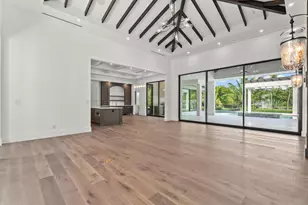 5215 Hidden Harbor Rd, Sarasota, FL 34242 - Photo 10
