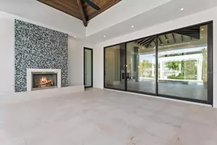 5215 Hidden Harbor Rd, Sarasota, FL 34242 - Photo 6
