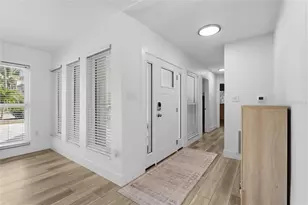 138 Holly Ave, Sarasota, FL 34243 - Photo 16