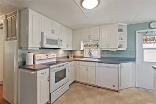 1111 42nd Ave E, Ellenton, FL 34222 - Photo 4