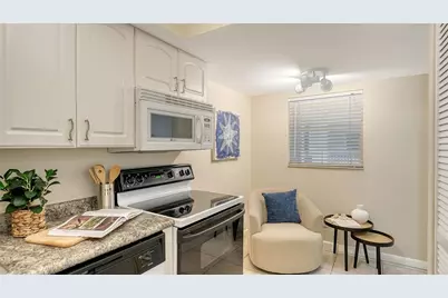 3700 S Osprey Avenue #222, Sarasota, FL 34239 - Photo 12