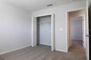 1097 Grantham Dr, Sarasota, FL 34234 - Photo 20