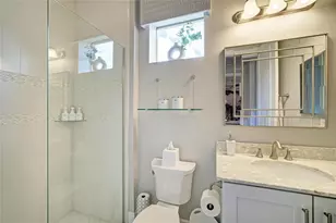 10121 Marbella Dr, Bradenton, FL 34211 - Photo 40