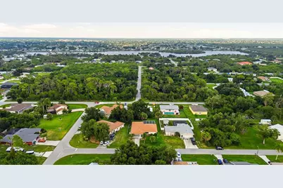 273 Cicero Street NW, Port Charlotte, FL 33948 - Photo 70