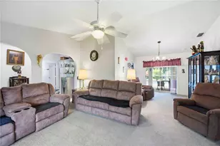 273 Cicero St NW, Port Charlotte, FL 33948 - Photo 4