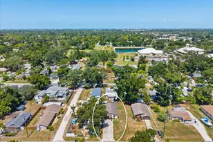 4050 Rockefeller Ave, Sarasota, FL 34231 - Photo 32