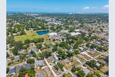 4050 Rockefeller Avenue, Sarasota, FL 34231 - Photo 30