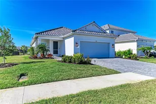 9920 Crystal Isles Cir, Sarasota, FL 34241 - Photo 6