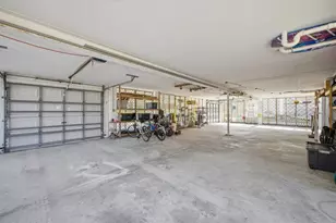 2441 17th St W, Palmetto, FL 34221 - Photo 10