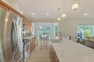 3033 Grafton St, Sarasota, FL 34231 - Photo 12