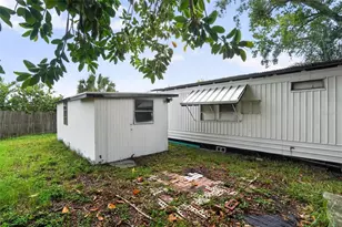 509 Domino Dr N, Ruskin, FL 33570 - Photo 8
