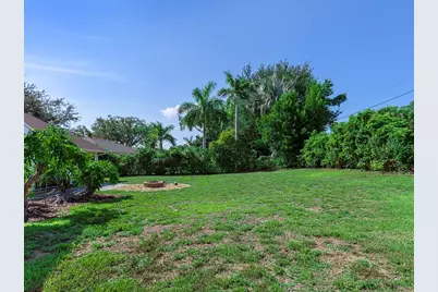 1756 Cottonwood Trail, Sarasota, FL 34232 - Photo 34