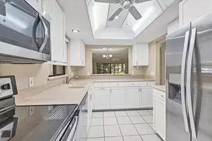 6642 Schooner Bay Cir, Sarasota, FL 34231 - Photo 8