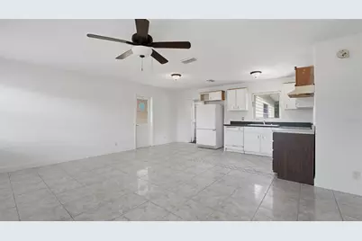 1015 60th Avenue Terrace W, Bradenton, FL 34207 - Photo 4