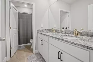 17925 Fattoria Ter, Lakewood Ranch, FL 34211 - Photo 14