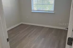 5467 Soapstone Pl, Sarasota, FL 34233 - Photo 6