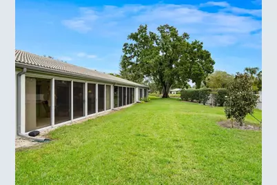 3130 Ringwood Meadow #44, Sarasota, FL 34235 - Photo 32