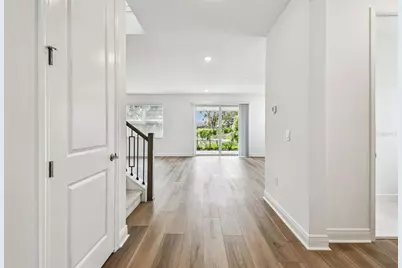 7571 Hawkstone Drive, Sarasota, FL 34241 - Photo 10