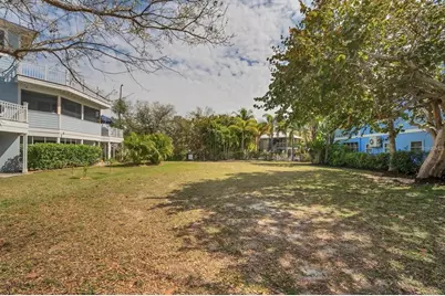 363 Firehouse Lane, Longboat Key, FL 34228 - Photo 8