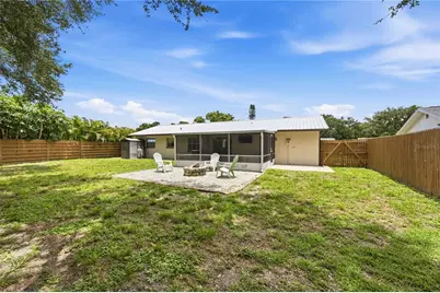 3718 Woodmont Drive, Sarasota, FL 34232 - Photo 26