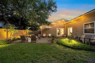 319 Bearded Oaks Cir, Sarasota, FL 34232 - Photo 48